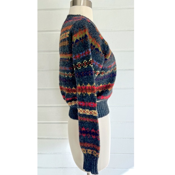 Cute VINTAGE Wool Blend Fair Isle Crew Neck Sweater - Petite S - Picture 3 of 10